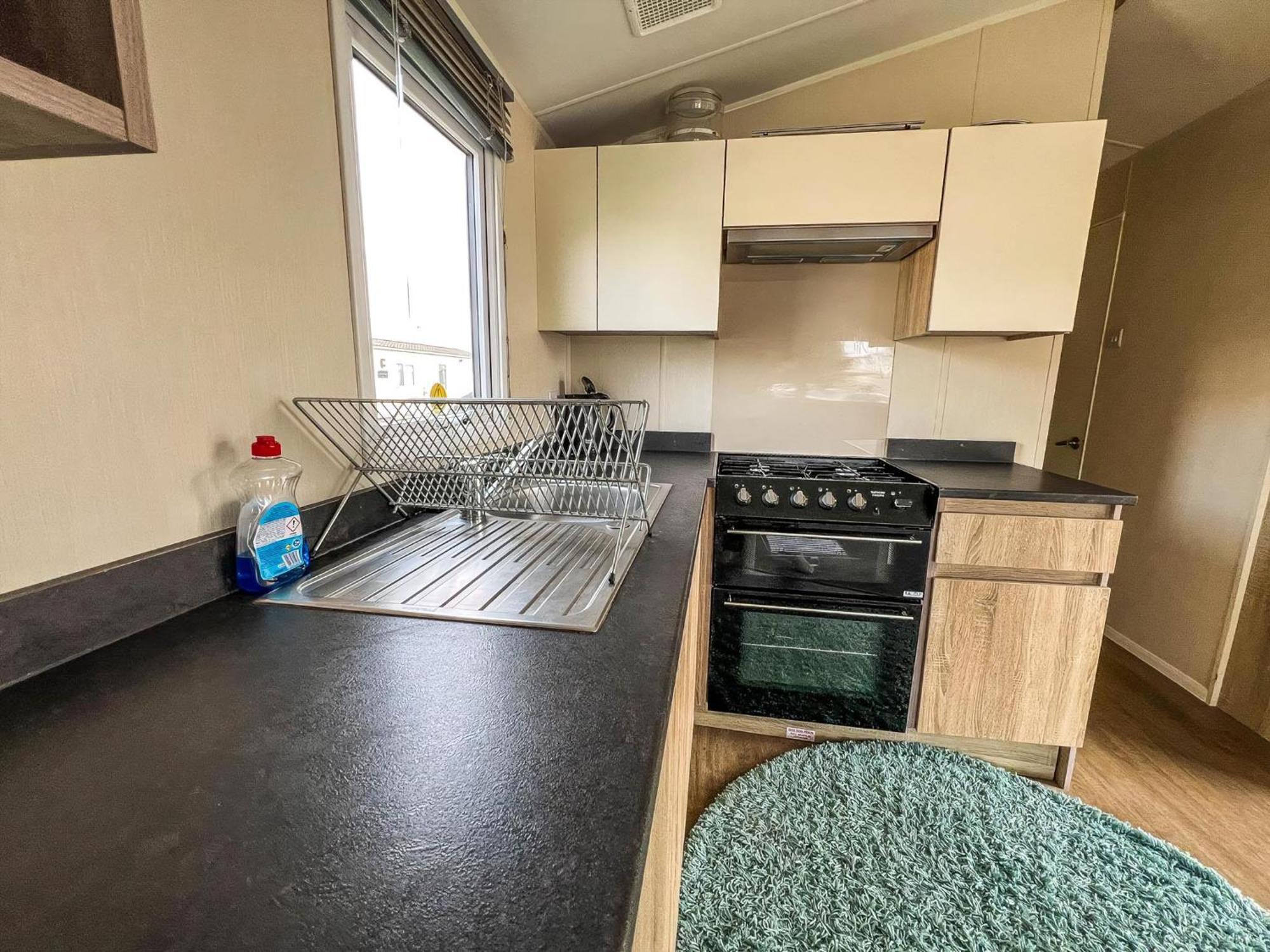 Modern 6 Berth Caravan With Wifi At St Osyth Beach In Essex Ref 28051Fv كْلانكتون أون سي المظهر الخارجي الصورة